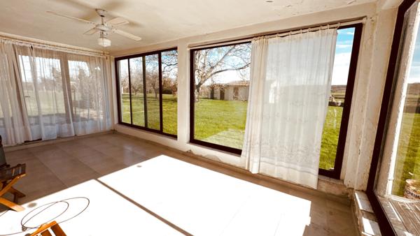 Island (89200) Longère bourguignonne située dans le secteur d' ISLAND au prix de 246 100 €.