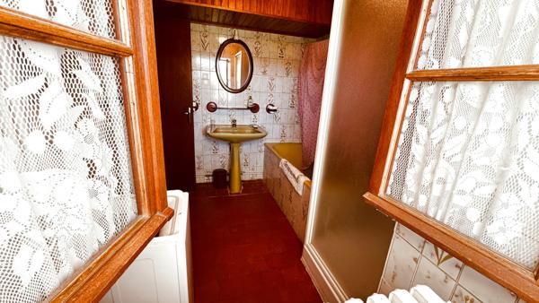 Island (89200) Longère bourguignonne située dans le secteur d' ISLAND au prix de 246 100 €.