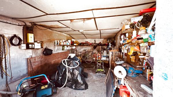 Island (89200) Longère bourguignonne située dans le secteur d' ISLAND au prix de 246 100 €.