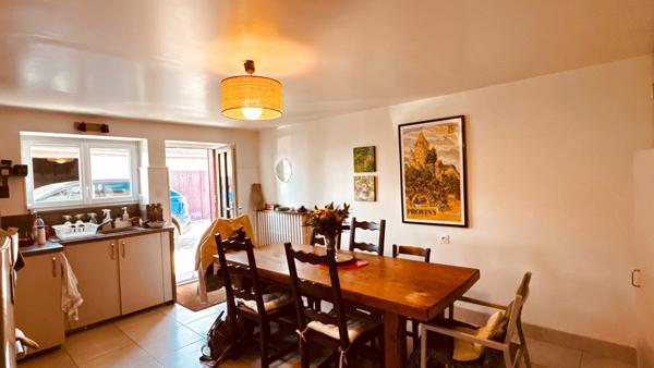 Island (89200) Longère bourguignonne située dans le secteur d' ISLAND au prix de 246 100 €.