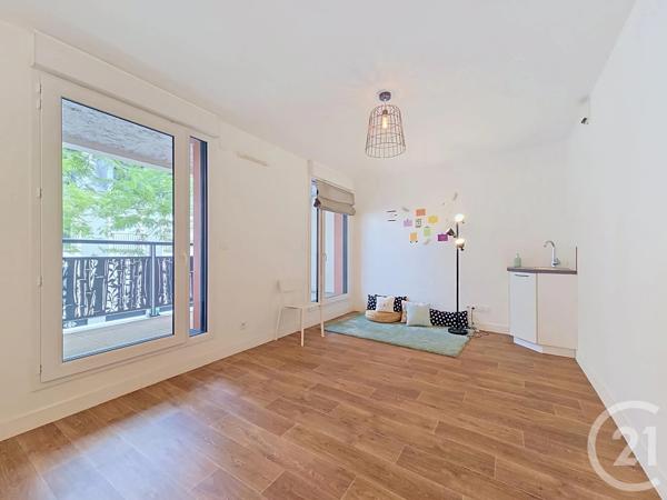 Appartement Local à vendre  1 pièce - 41,65 m 2   TOURS  - 37