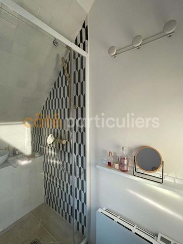 Vente
                Appartement9 m² - 1 Pièce -
                    PARIS (75008)