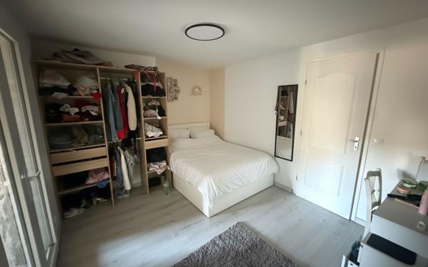 Maison à vendre    9 pièces •  Aspres-sur-Buëch