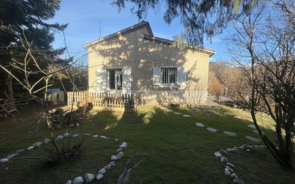 Maison à vendre    9 pièces •  Aspres-sur-Buëch
