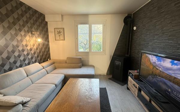 Maison à vendre    9 pièces •  Aspres-sur-Buëch