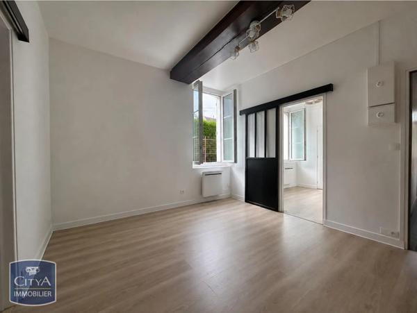 Appartement à louer 2 pièces 38.45m² Chartres (28000)