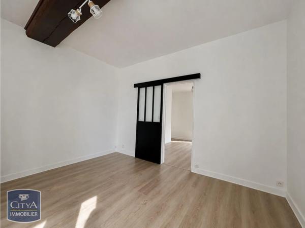 Appartement à louer 2 pièces 38.45m² Chartres (28000)