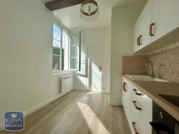 Appartement à louer 2 pièces 38.45m² Chartres (28000)