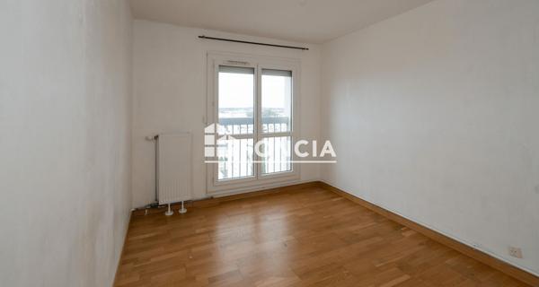 À vendre Appartement 5 pièces 79.12 m² - Valence 26000