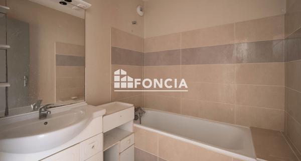 À vendre Appartement 5 pièces 79.12 m² - Valence 26000