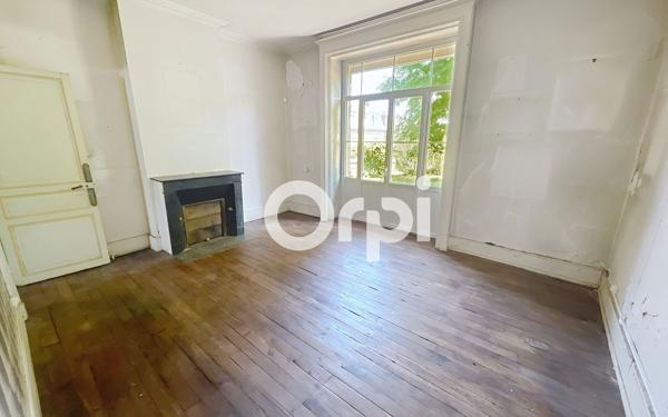 Appartement à vendre    5 pièces • 139,18 m2 Brive-la-Gaillarde