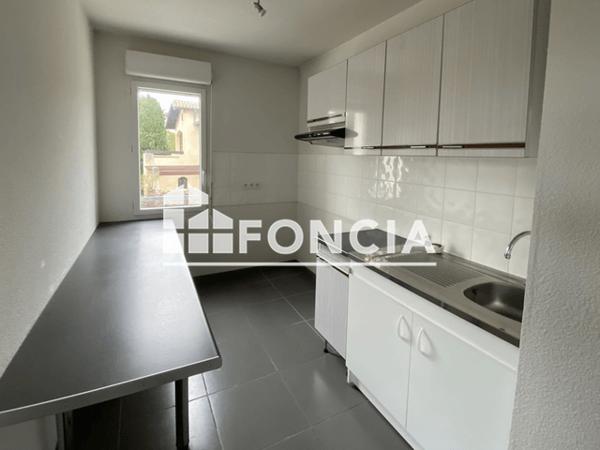 Location Appartement 3 pièces 69 m² - 1 RUE DU MOULIN A VENT Eysines 33320