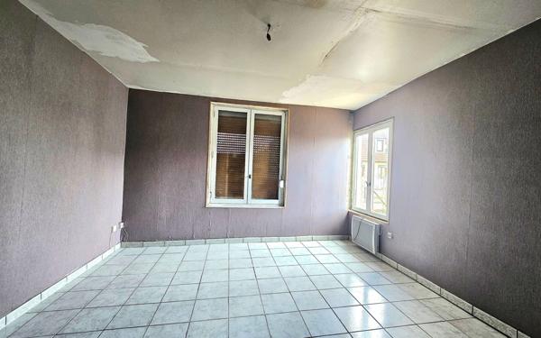 Maison à vendre    3 pièces •  Travecy