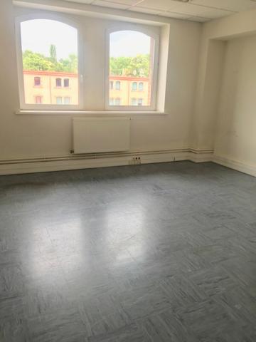 BUREAUX à LOUER de 773 m²