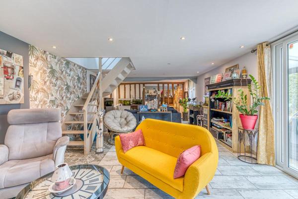 Dix minutes des plages, 6 pièce(s) 3 chambres  plain-pied possible / Calme