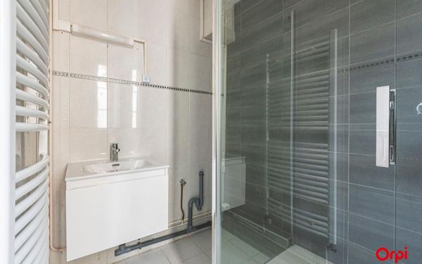 Appartement à vendre    3 pièces • 58 m2 Reims