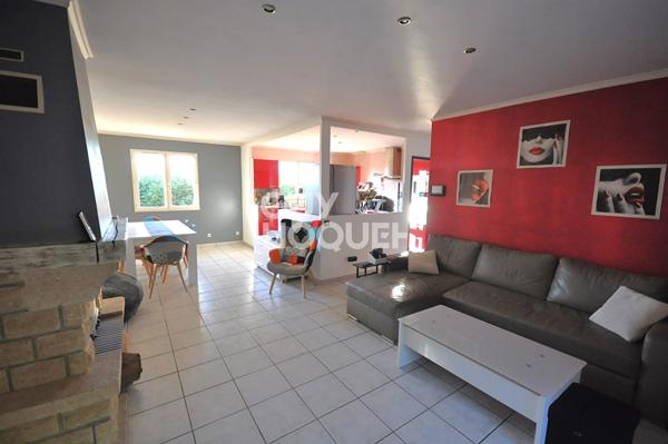 Maison à Aveize de 121m² sur un terrain de 753m²