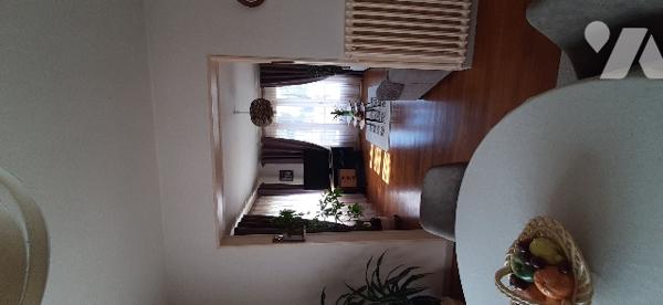 Maison à vendre GUISCRIFF (56560)
Rdc : entrée, cuis, séj-salon, ch, sde, W.C.
Grenier 
S/sol
jardin