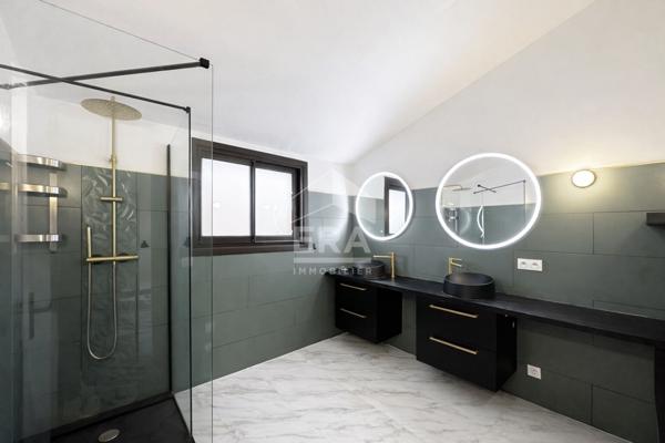 À Vendre à Perpignan Porte d'Espagne - Maison 4 chambres, garage en sous-sol et jardin avec piscine