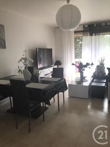 Appartement F3 à vendre  3 pièces - 70,01 m 2   PONTARLIER  - 25