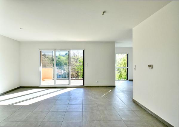 Dpt Rhône (69), à vendre DARDILLY appartement T4 de 82,44 m² avec balcon de 8,71m²