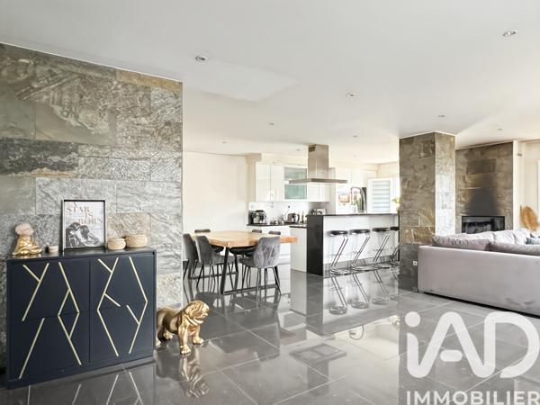 Maison à vendre 6 pièces 128 m² Pontault-Combault