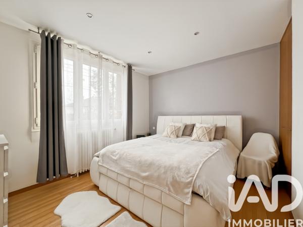 Maison à vendre 6 pièces 128 m² Pontault-Combault