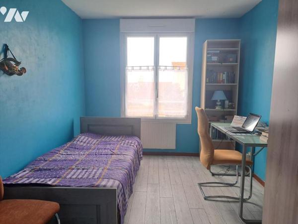 A VENDRE à SAINT-SEBASTIEN-SUR LOIRE - Maison à étage avec 4 chambres et garage