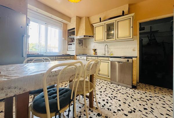 Saint cyprien plage, villa deux faces avec piscine, garage.... Hors copropriété