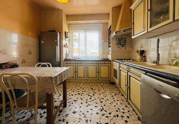 Saint cyprien plage, villa deux faces avec piscine, garage.... Hors copropriété