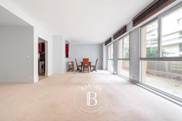 Paris 7ème, Appartement 2 Chambres -  105 m² à vendre