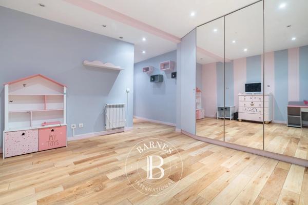 Paris 7ème, Appartement 2 Chambres -  105 m² à vendre