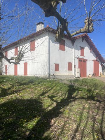 Bayonne (64100) AUTHENTIQUE FERME