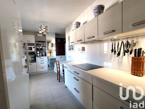 Appartement à vendre 4 pièces 106 m² Hyères