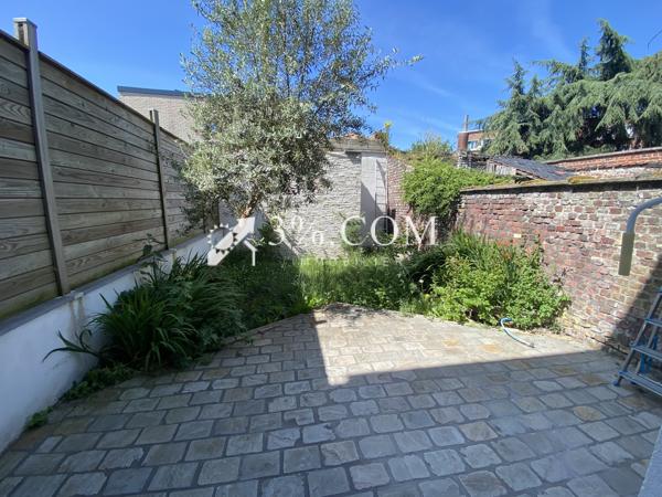 Maison 4 pièce(s) 3 chambre(s) 137 m²