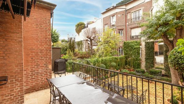 Hôtel particulier Paris 16e - LA MUETTE