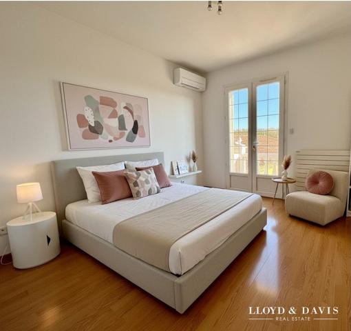 Villa familiale avec piscine & prestations premium Secteur Beauvallon