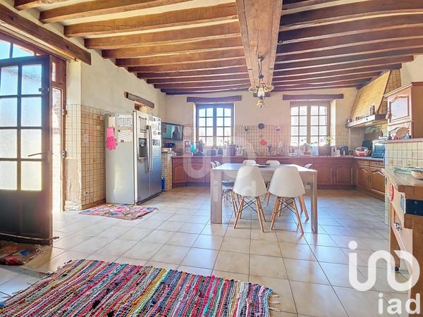 Longère 8 pièces de 280 m² à Valravillon (89110)