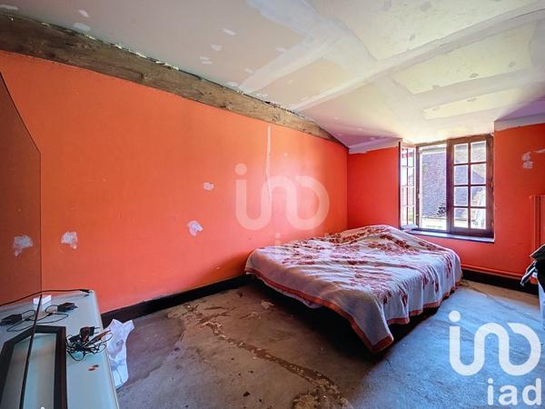 Longère 8 pièces de 280 m² à Valravillon (89110)