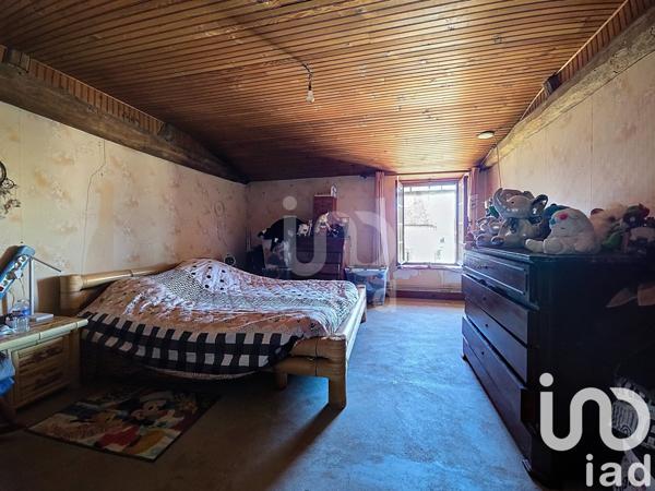 Longère 8 pièces de 280 m² à Valravillon (89110)