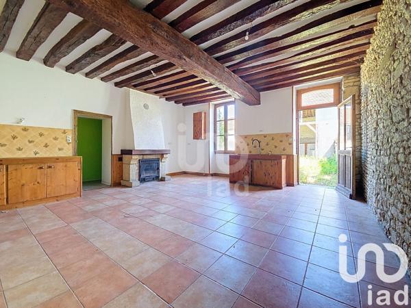 Longère 8 pièces de 280 m² à Valravillon (89110)