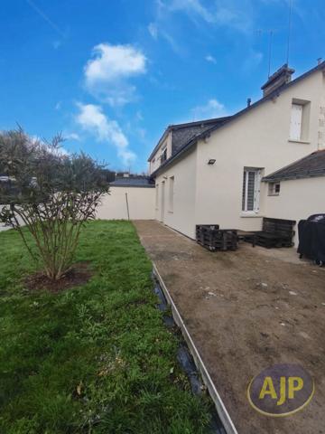 Location maison Segre : 640 € - AJP Immobilier Segré