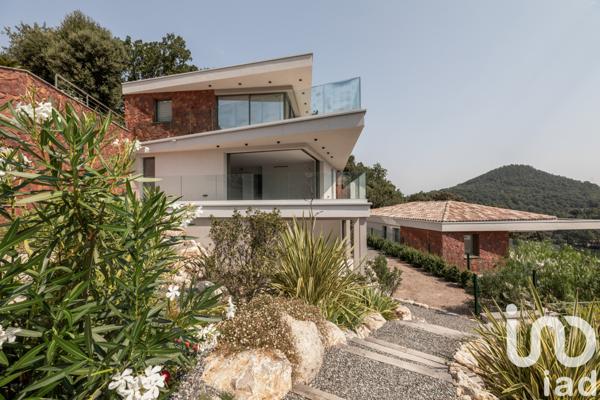 Appartement à vendre 4 pièces 138 m² Les Adrets-de-l'Estérel