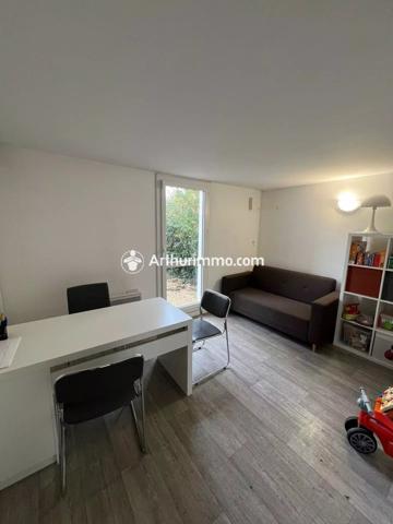 Location Bureau 1 pièces 15 m2 à Bondoufle