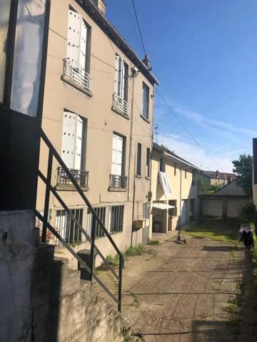 Vente Local commercial 29 m2 à Persan
