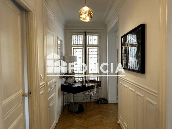 À vendre Appartement 6 pièces 130.81 m² - Paris 75017