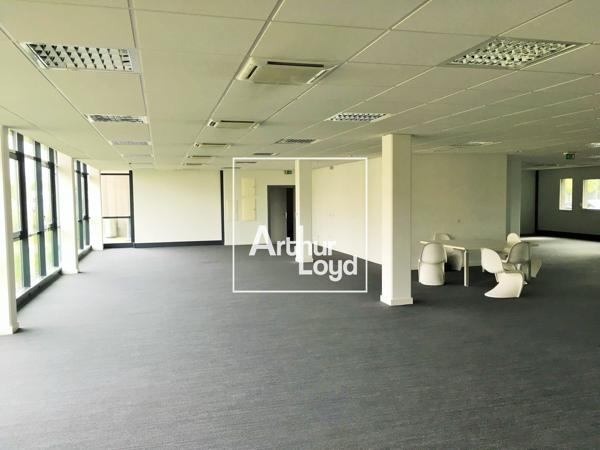 Bureaux à louer à Colomiers - espaces rénovés