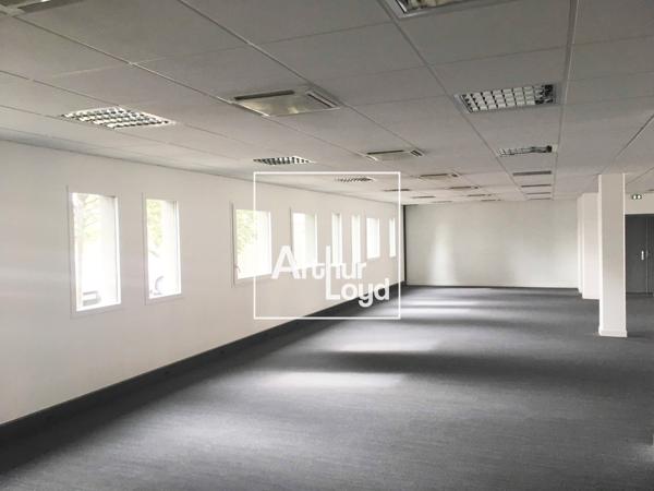 Bureaux à louer à Colomiers - espaces rénovés