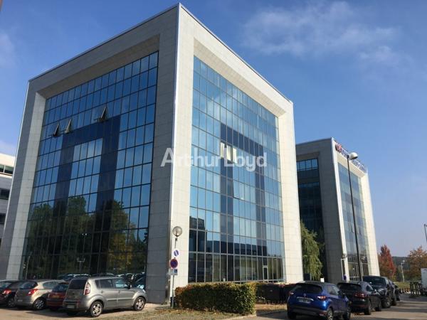 BUREAUX à LOUER de 178 m²