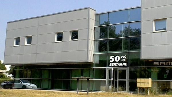 Bureaux à louer avec très belle visibilité - ZA Gémenos